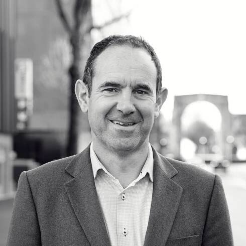 Meet the team - Holmes