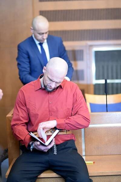 Výjimečný trest za umučení muže ve sklepě na Svitavsku přezkoumá Nejvyšší soud