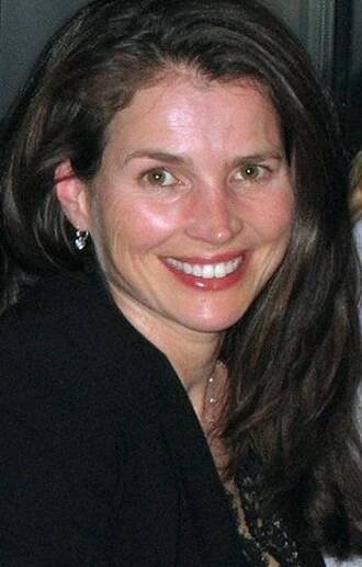 Julia Ormond