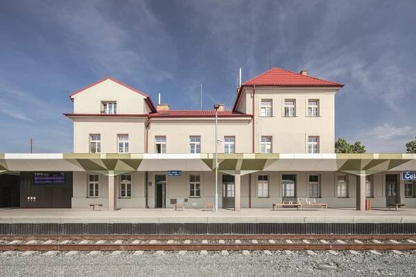 Příští zastávka: Architektura a design. Vystupte na nejkrásnějších nádražích v Česku