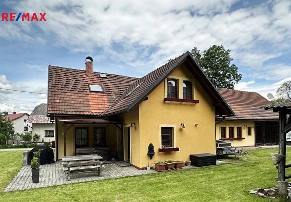 Prodej domu 400 m², Bystřec | Reality RE/MAX