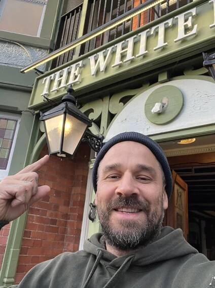 The White Horse | Elite Bistros