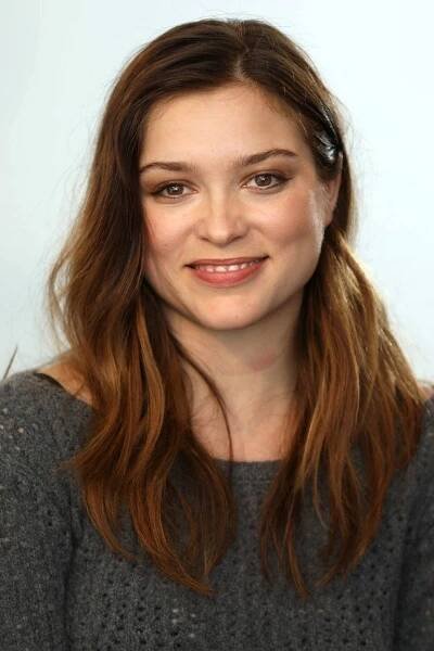 Sophie Cookson herečka