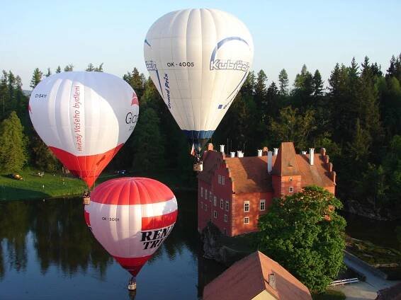 Galerie | SkyBalloon.cz - Vyhlídkové lety balónem - Brno, Pálava, Morava