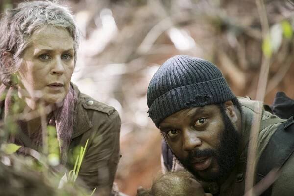 Živí mrtví - Série 5 - Porážka - Z filmu - Melissa McBride, Chad L. Coleman