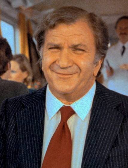 Pierre Mondy: *10.2.1925 – †15.9.2012, francouzský filmový a divadelní herec a režisér