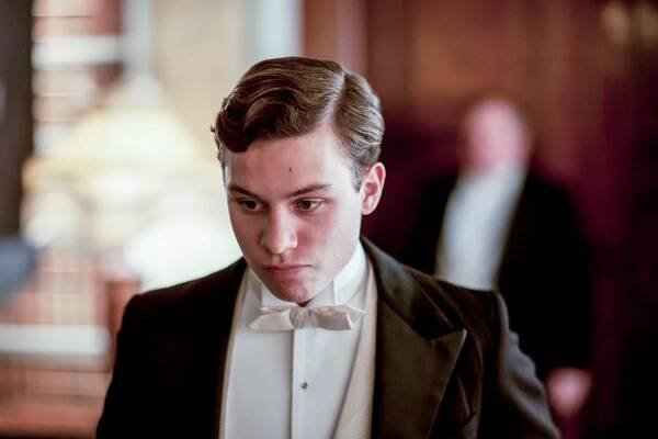Finn Cole
