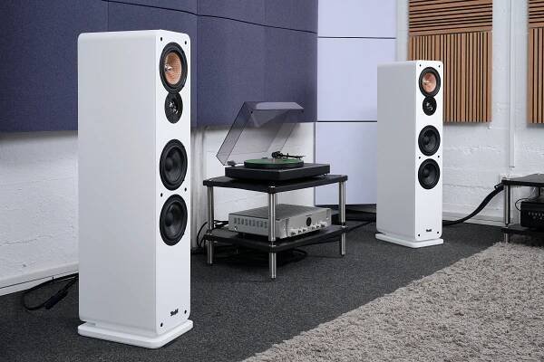 Teufel Ultima 40 im Test – Neuer Look, gleicher Klang? - HIFI.DE