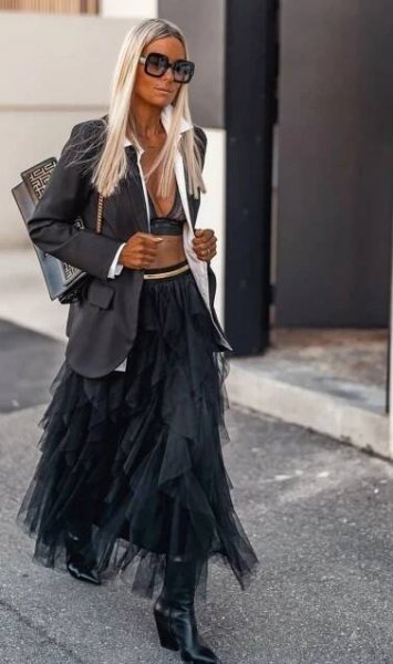 Pin by Ольга on органза фатин одежда in 2025 | Chic clothing style, Edgy fashion, Fashion outfits