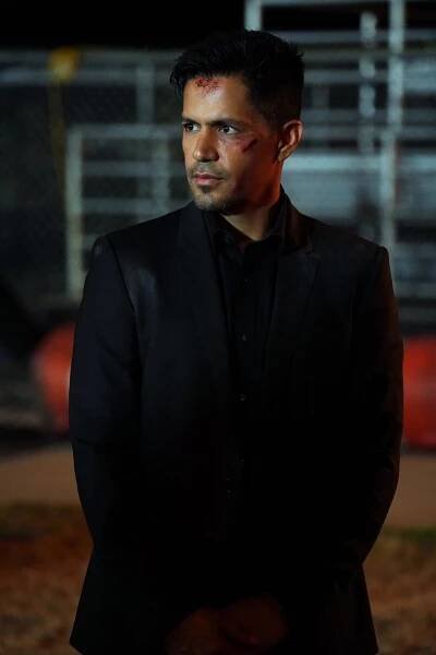 Magnum P.I. - Od hlavy k patě - Z filmu - Jay Hernandez