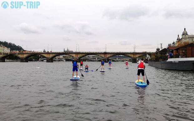 Aktivní výlet centrem Prahy | Sup-trip.cz