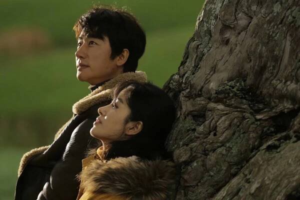 Xuan Huang, Caiyu Yang - Only Cloud Knows - Z filmu