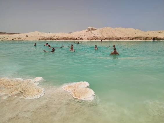 Egypt bez úmorných veder a navíc blízko: Marsa Matrouh láká na nejkrásnější pláže Středomoří