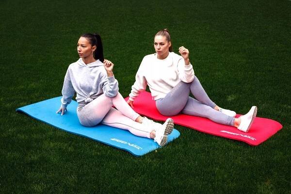 PODLOŽKA NA CVIČENÍ FITNESS JÓGY REHABILITACE NBR 1 CM SPORTVIDA - Allegro