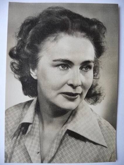 Vlasta Fabiánová - herečka - Pohlednice