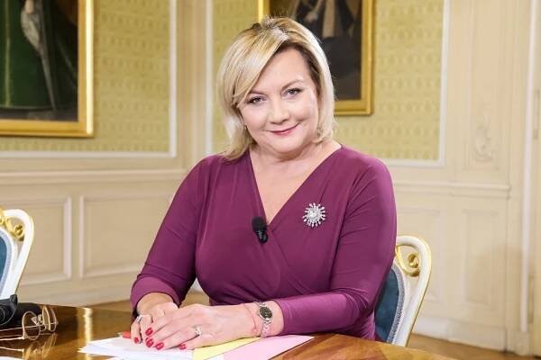 Alena Schillerová trenduje na sociálních sítích: Odhalila nevšední půvab a fanouškům spadla brada. Má to ale háček
