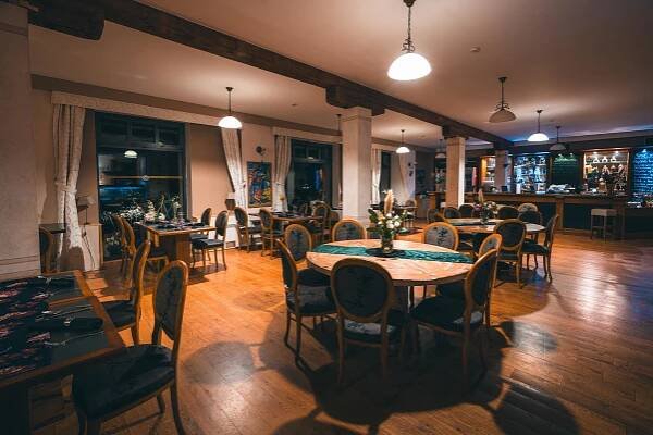 Grill Restaurant Mlýn Karlštejn foto 1