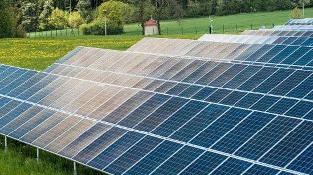 Sluneční elektrárna v Ochozi? Podporujeme obec, říká Vítězslav Skopal