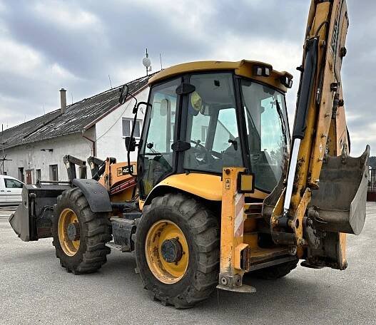 Traktorbagr JCB 4 CX