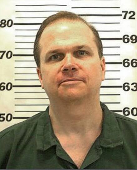 Mark David Chapman Fast Facts