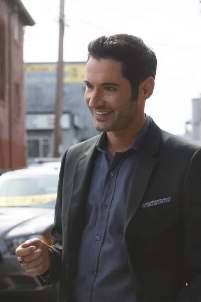 Lucifer - Moje malá opička (S02E07) (2016)