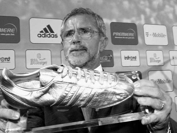 Futbalový svet v slzách: Zomrel legendárny rekordér Gerd Müller (†75)