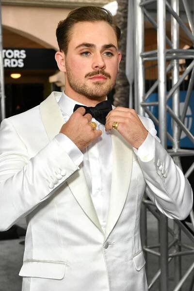 26th Annual Screen Actors Guild Awards - Red Carpet