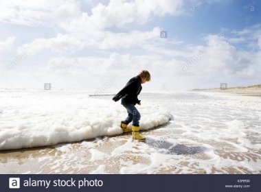 Boy Recreation Wading Young High Resolution Stock Photography and ...