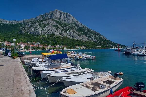 Gradac - dianagroup.cz