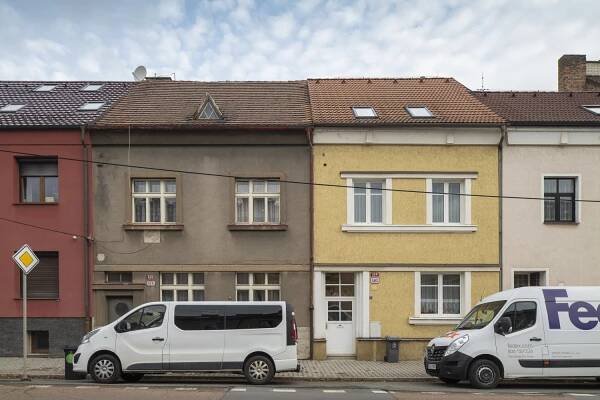 Skvrňany | Stezky | Plzeňský architektonický manuál