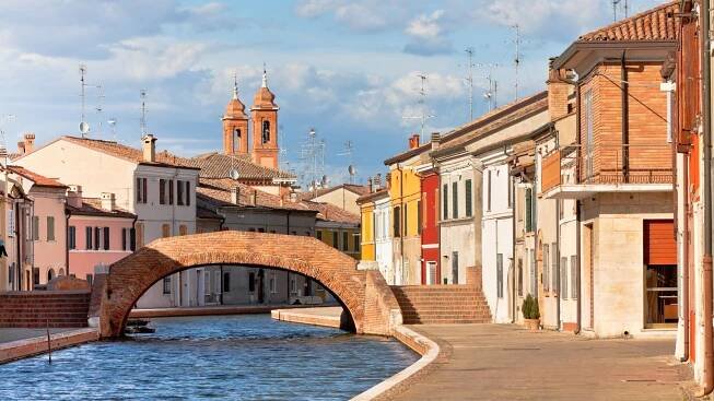 Hotely v Comacchio