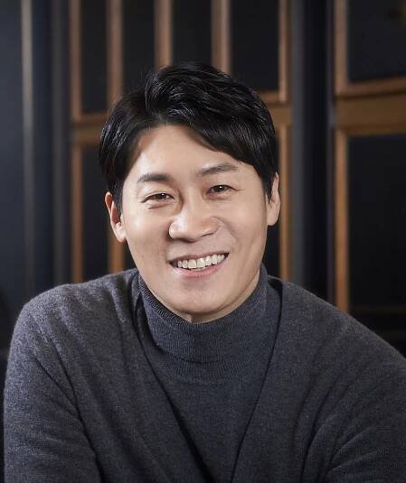 Jin Seon-Kyu-1977-p1.jpg
