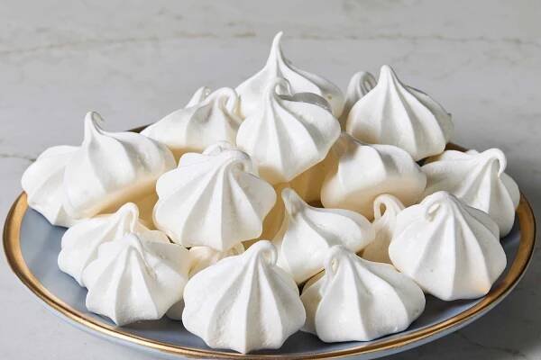 These 5-Ingredient Cookies Are "Light as Air" (My Whole Family Loves Them!)