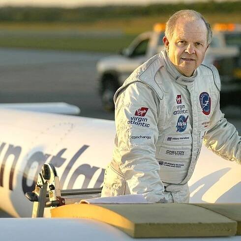 Fosset: poslední moderní aviatik starého ražení. Dožil by se teď sedmdesátky