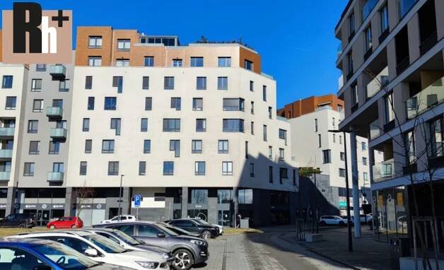 Na pronájem byt 3+kk s balkónem na ulici Důlní, Ostrava Moravská a Přívoz - s garážovým stáním