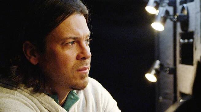 Dokonalý podraz - The Low Low Price Job - Z filmu - Christian Kane
