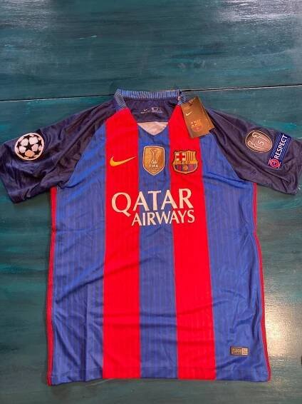 Neymar dres Barcelona 2016-17