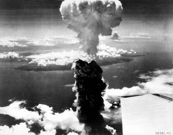 Dvě jména, dvě bomby, dvě města. Svržení jaderných pum na Japonsko ukončilo druhou světovou válku