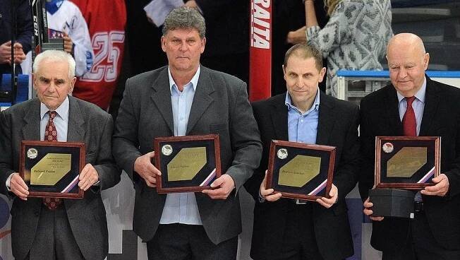 V hokejové Síni slávy jsou nově Prošek, Kadlec, Ščerban a Dovalil - Sport.cz