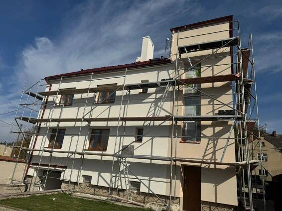 Roofman - Střechy a stavby na klíč| Rekonstrukce RD Trnávka , střecha vč izolace a zateplení fasády_dotace