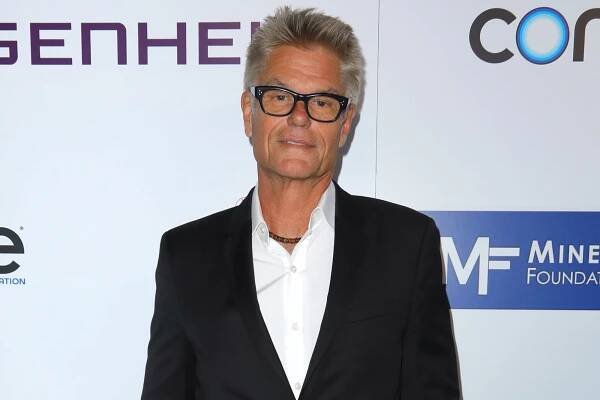 Harry Hamlin