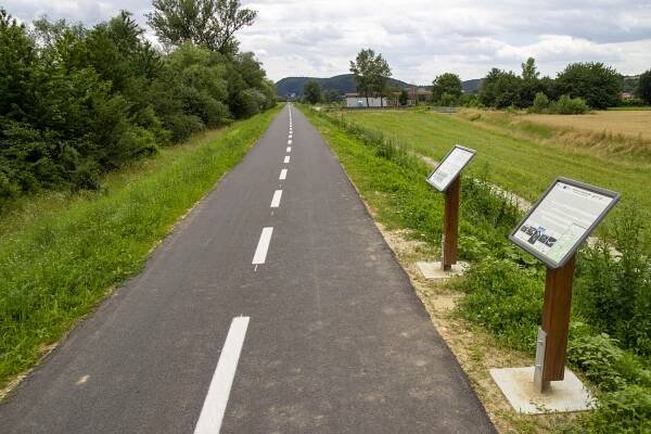 cyklostezkou-bevlava-do-trencina - ZLIN.CZ