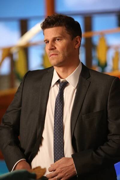 Sběratelé kostí - Kostra v liánách - Z filmu - David Boreanaz