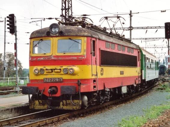 Fotogalerie řady 242