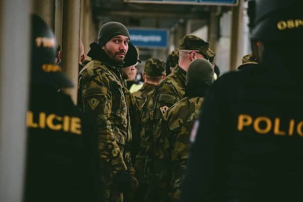 U Jistebníku se chtěli porvat chuligáni Legie Varšava a Lechu Poznaň