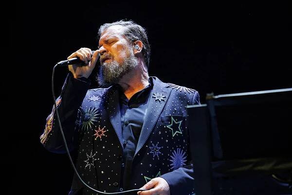 John Grant sings the songs of Patsy Cline with Richard Hawley and Band at Aviva Studios home of Factory International for Manchester International Festival 2023 © Lanty Zhang