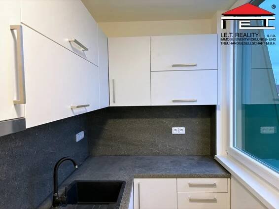 Pronájem bytu 2+1, 49 m² | Realitní kancelář I.E.T. reality