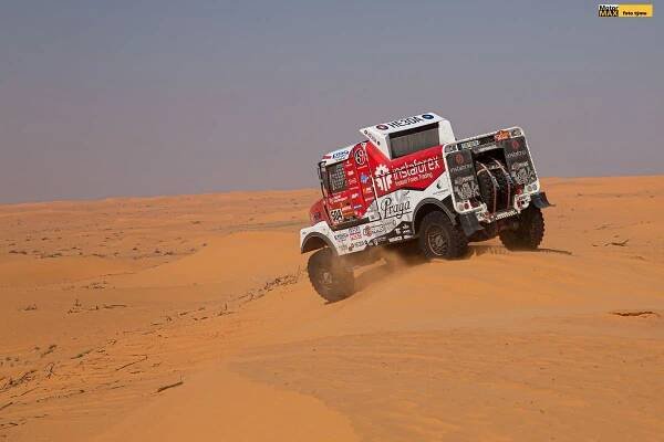 loprais-praga-dakar-115