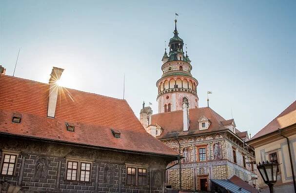 Tip na výlet: Český Krumlov, město s nejvěžovatější věží. Poznejte barokní perlu na klikaté řece