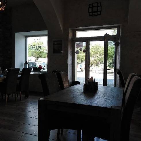 THE 10 BEST Restaurants in Dobris (Updated August 2025)
